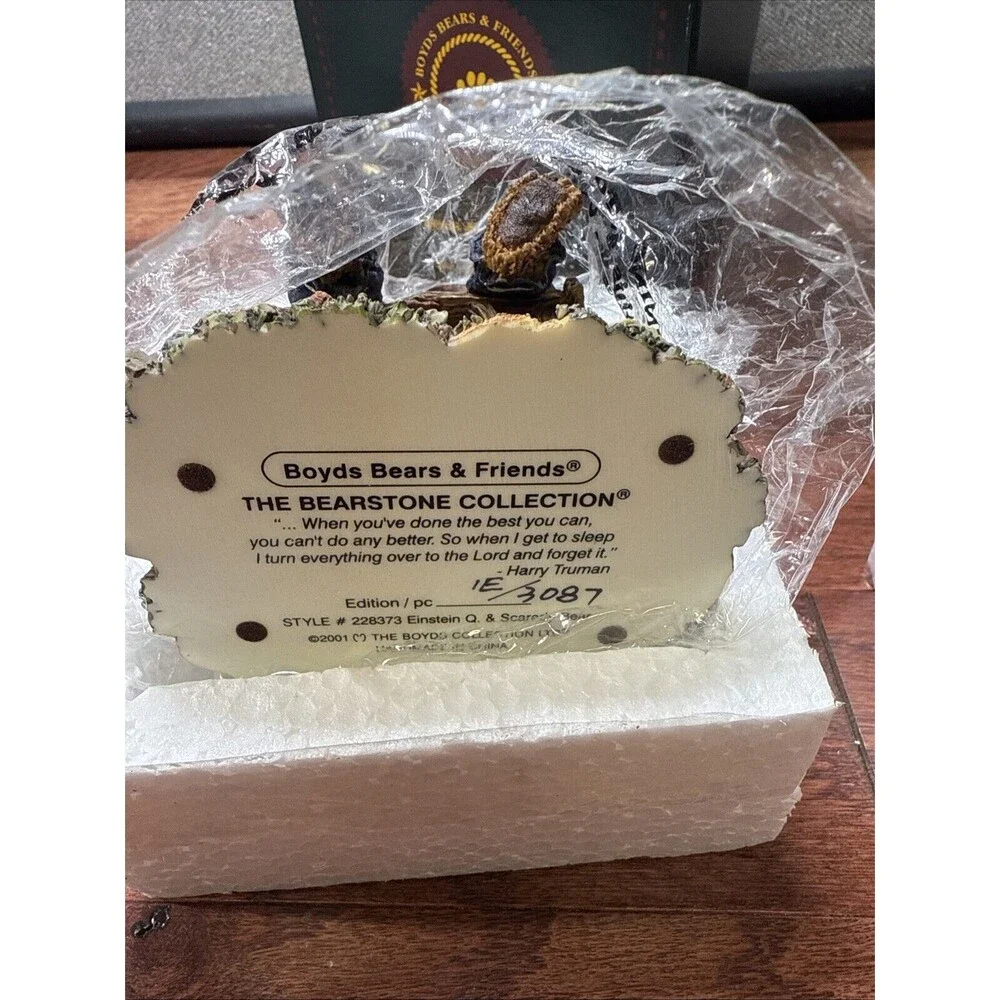 NIB Boyds Bears figurine 